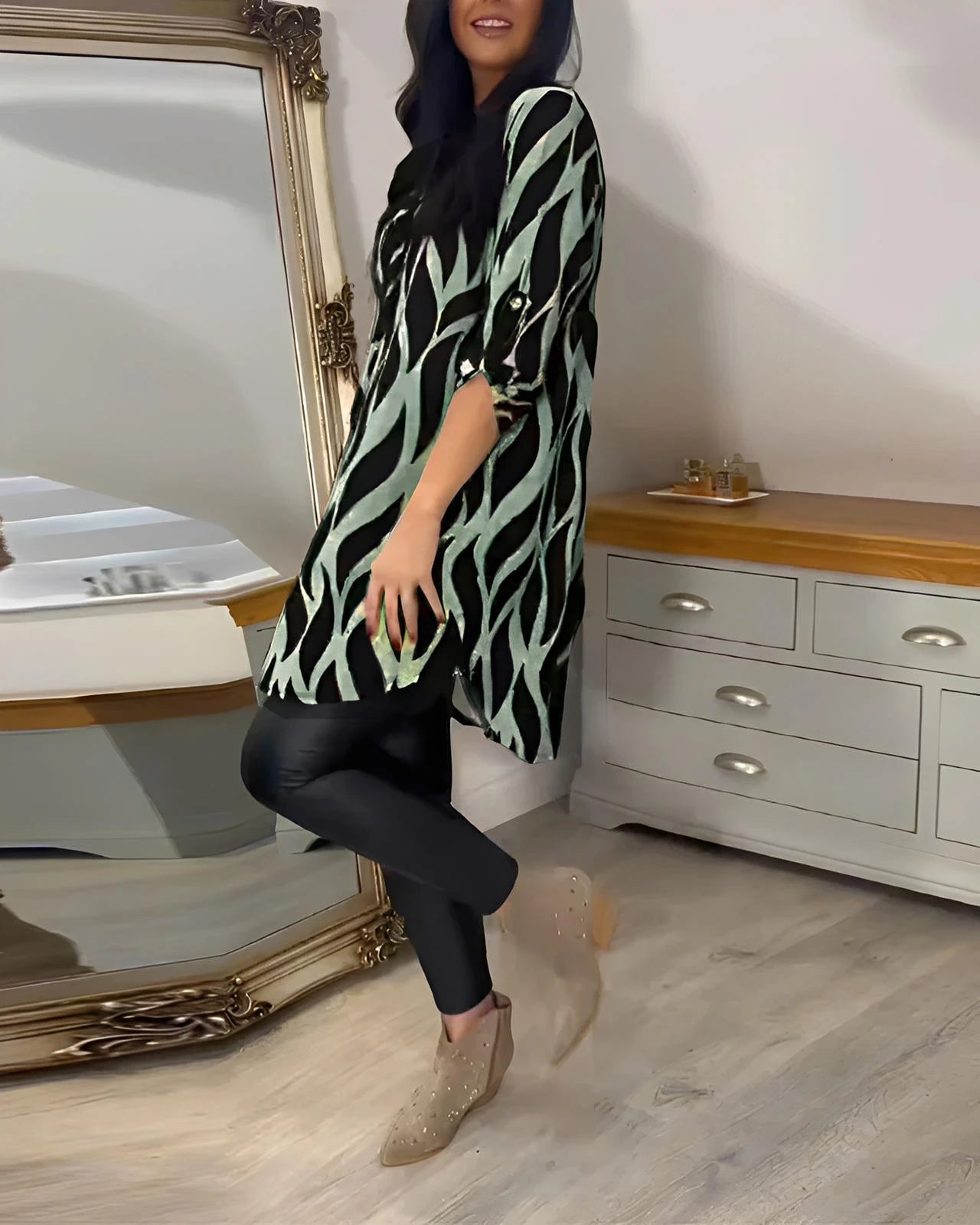 Relaxed Fit Women’s Blouse with V-Neck & Short Sleeves