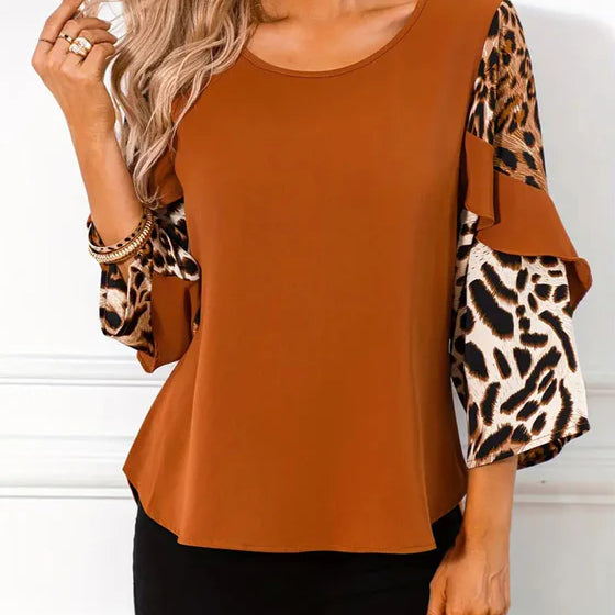 Round Neck Top with Leopard Print Contrast Detail