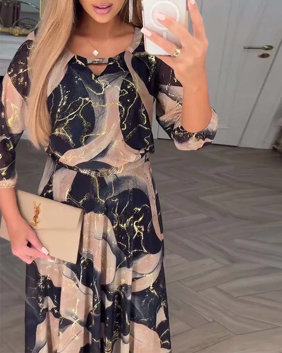 Elegant Three Quarter Sleeve Printed Waist Dress