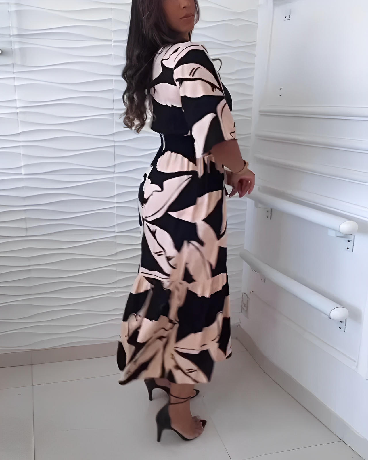 Elegant V-Neck Dress with 3/4 Sleeves and Tie Detail