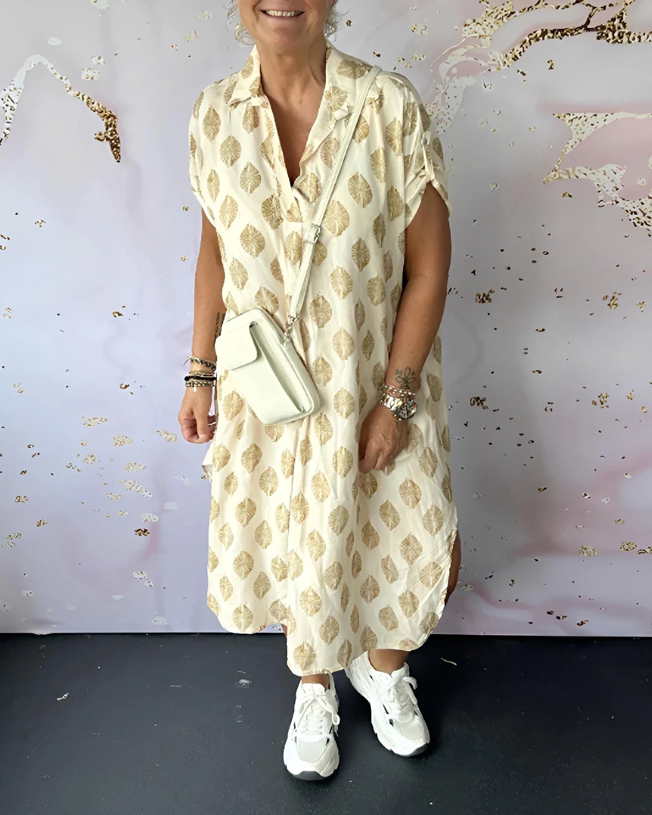 Short Sleeve Loose-Fit Dress with Notched Lapel Collar