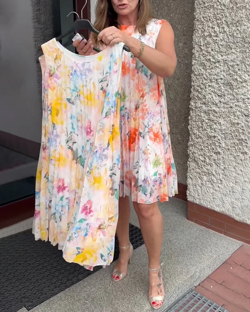 Sleeveless Pleated Floral Print Midi Dress with Defined Waist