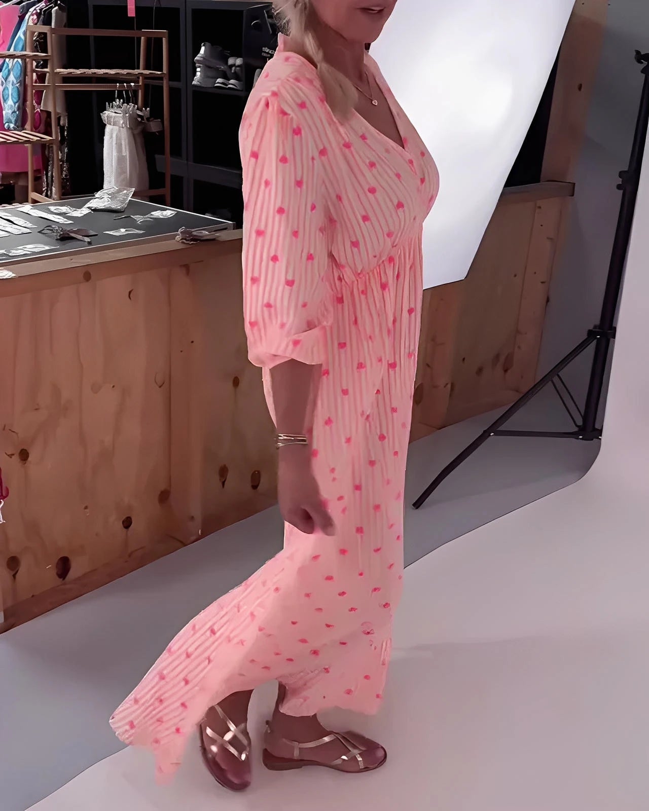 Elegant V-Neck Dress with Heart Print & Short Sleeves