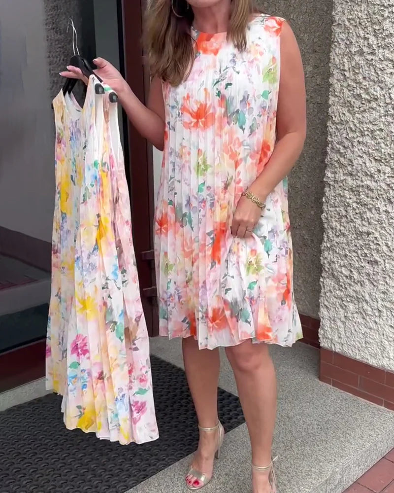 Sleeveless Pleated Floral Print Midi Dress with Defined Waist