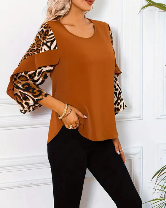 Round Neck Top with Leopard Print Contrast Detail