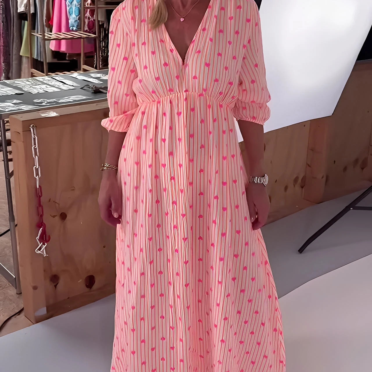 Elegant V-Neck Dress with Heart Print & Short Sleeves