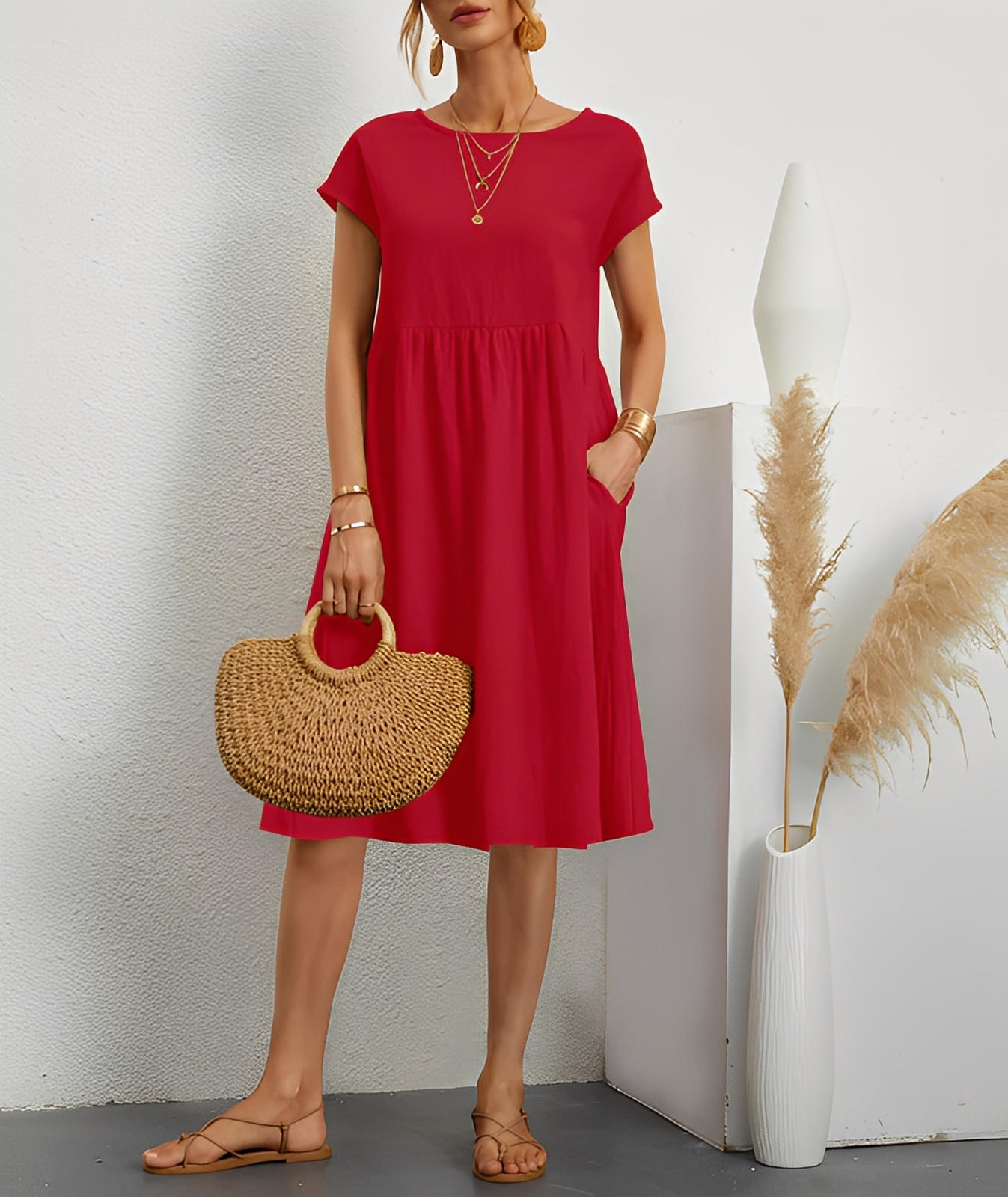 Summer Short-Sleeved A-Line Dress with Pockets & Round Neck