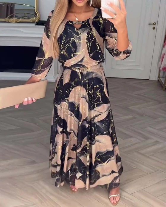 Elegant Three Quarter Sleeve Printed Waist Dress