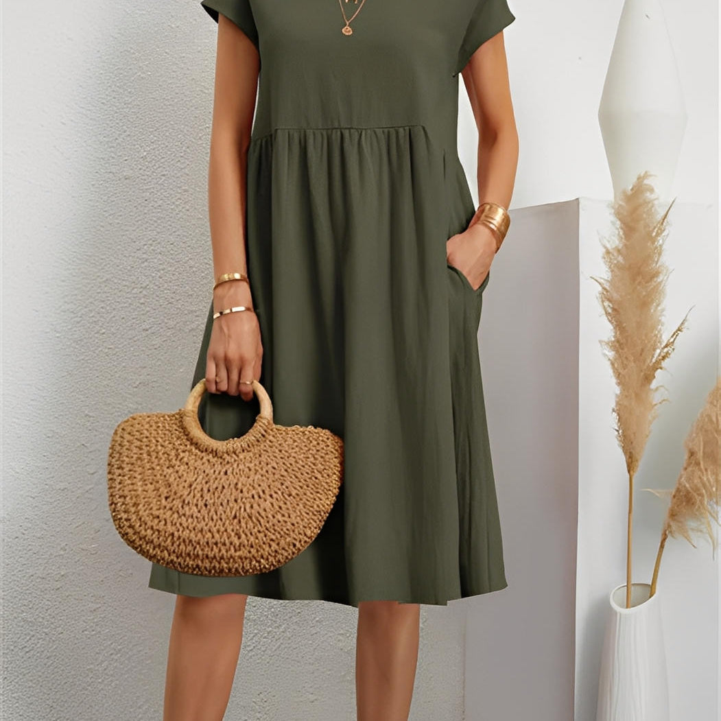 Summer Short-Sleeved A-Line Dress with Pockets & Round Neck
