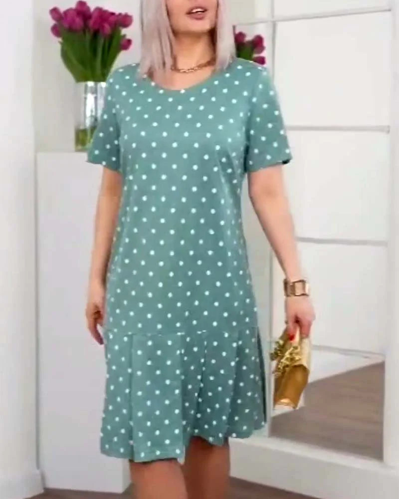 Casual Polka Dot Printed Dress with Short Sleeves & Relaxed Fit