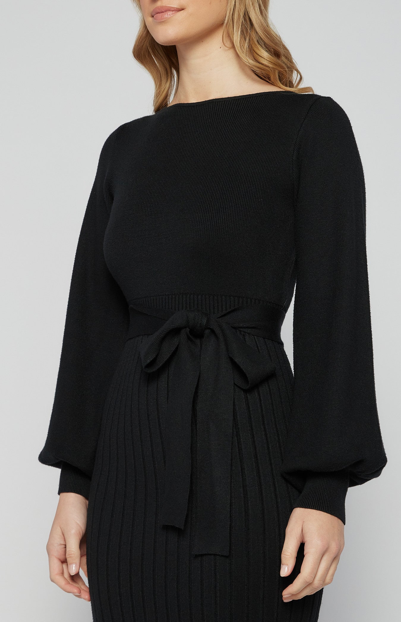 Boat Neckline Bubble Sleeve Contrast Knit Midi Dress