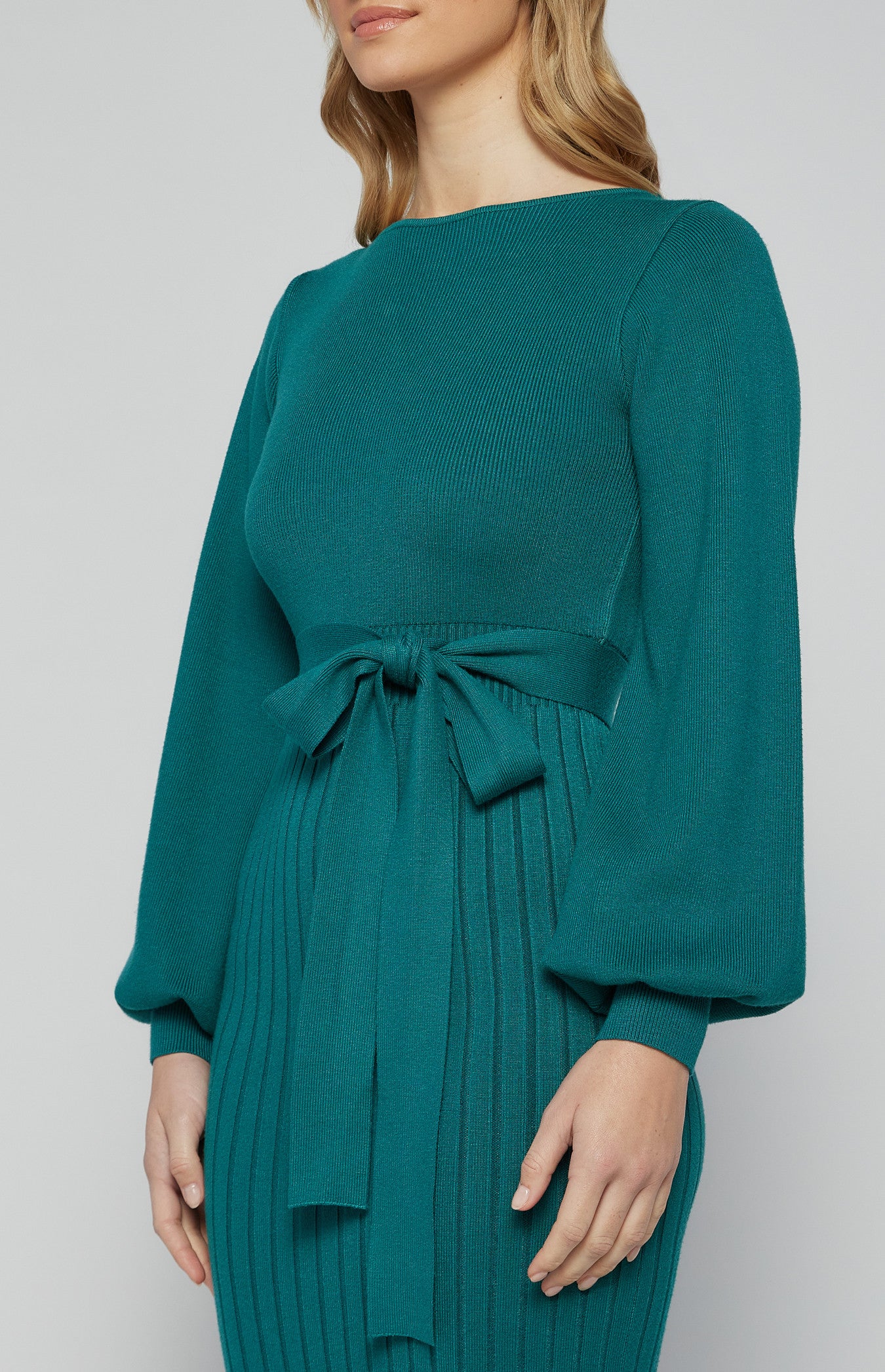 Boat Neckline Bubble Sleeve Contrast Knit Midi Dress