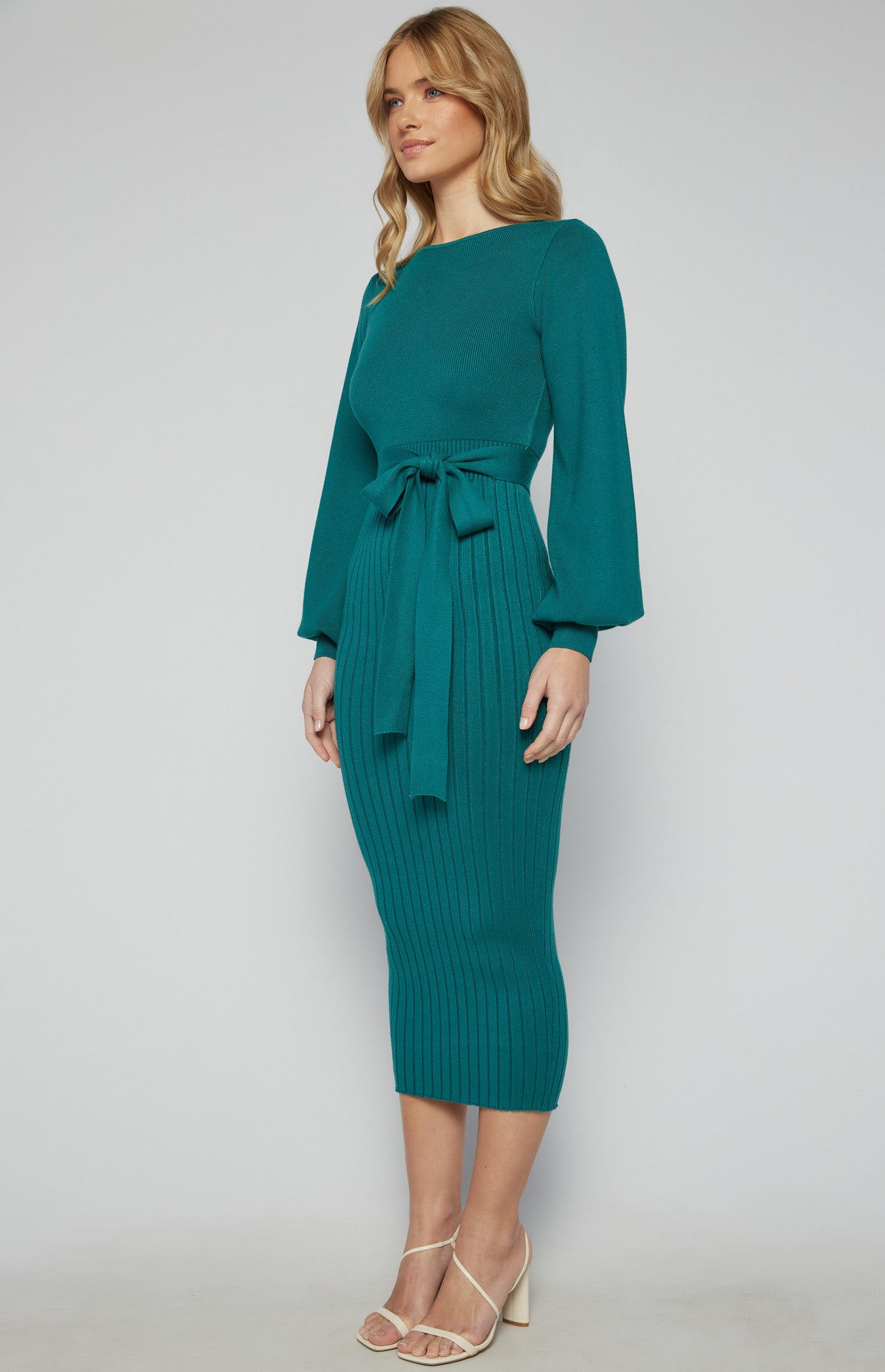 Boat Neckline Bubble Sleeve Contrast Knit Midi Dress