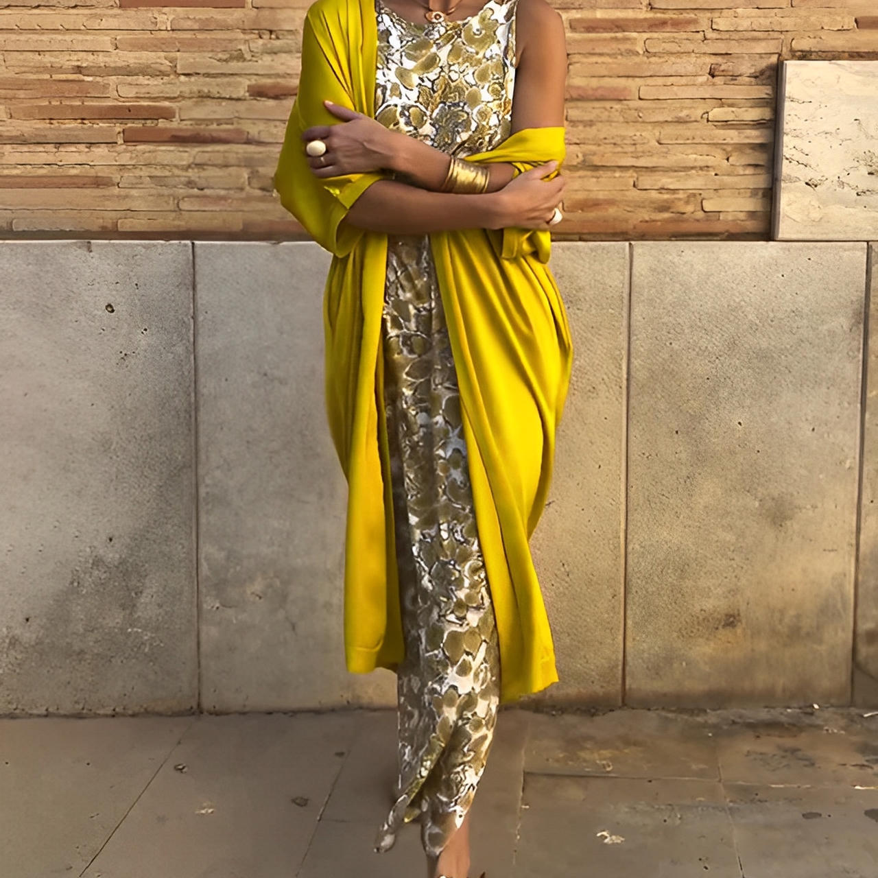 Elegant Two-Piece Suit with Vintage Print