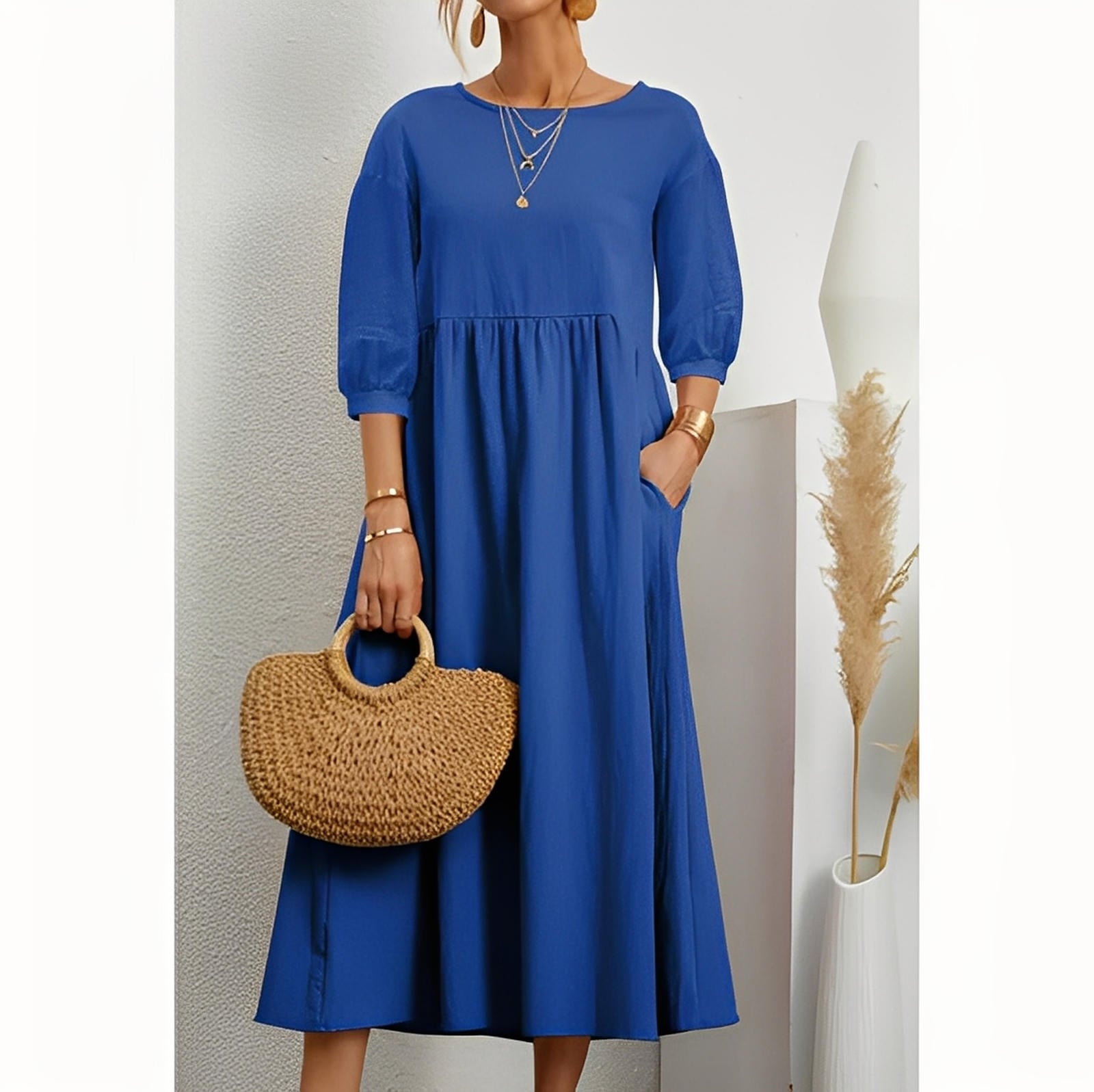 Summer Short-Sleeved A-Line Dress with Pockets & Round Neck