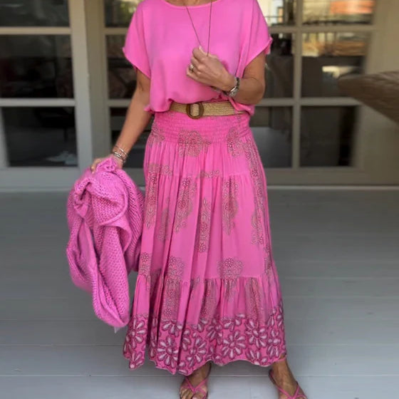 Floral Panel Pleated Midi Skirt with Flowy Silhouette