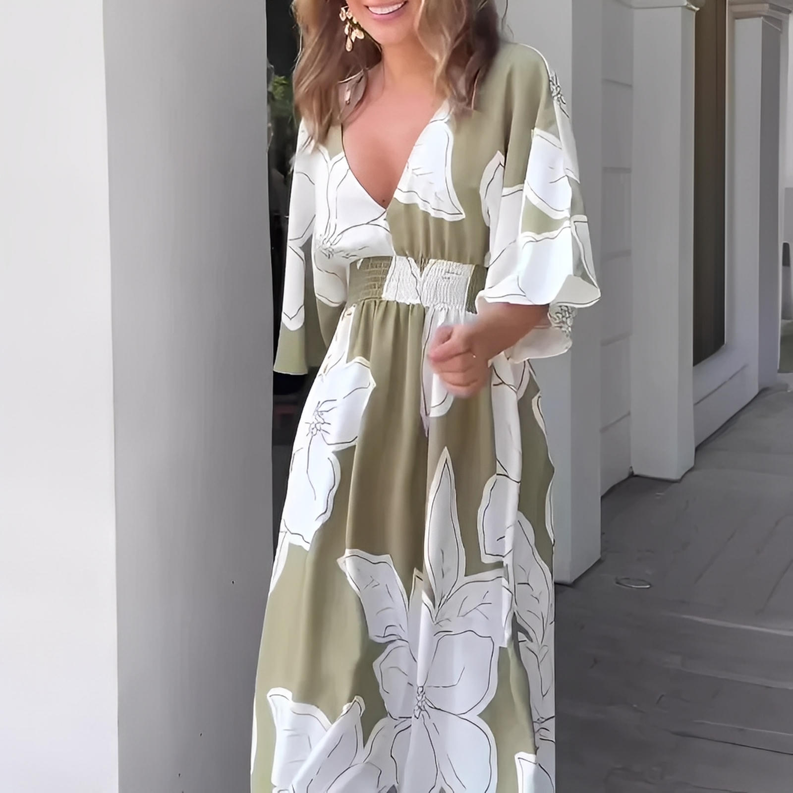 Floral Print V-Neck Batwing Sleeve Maxi Dress with Backless Detail