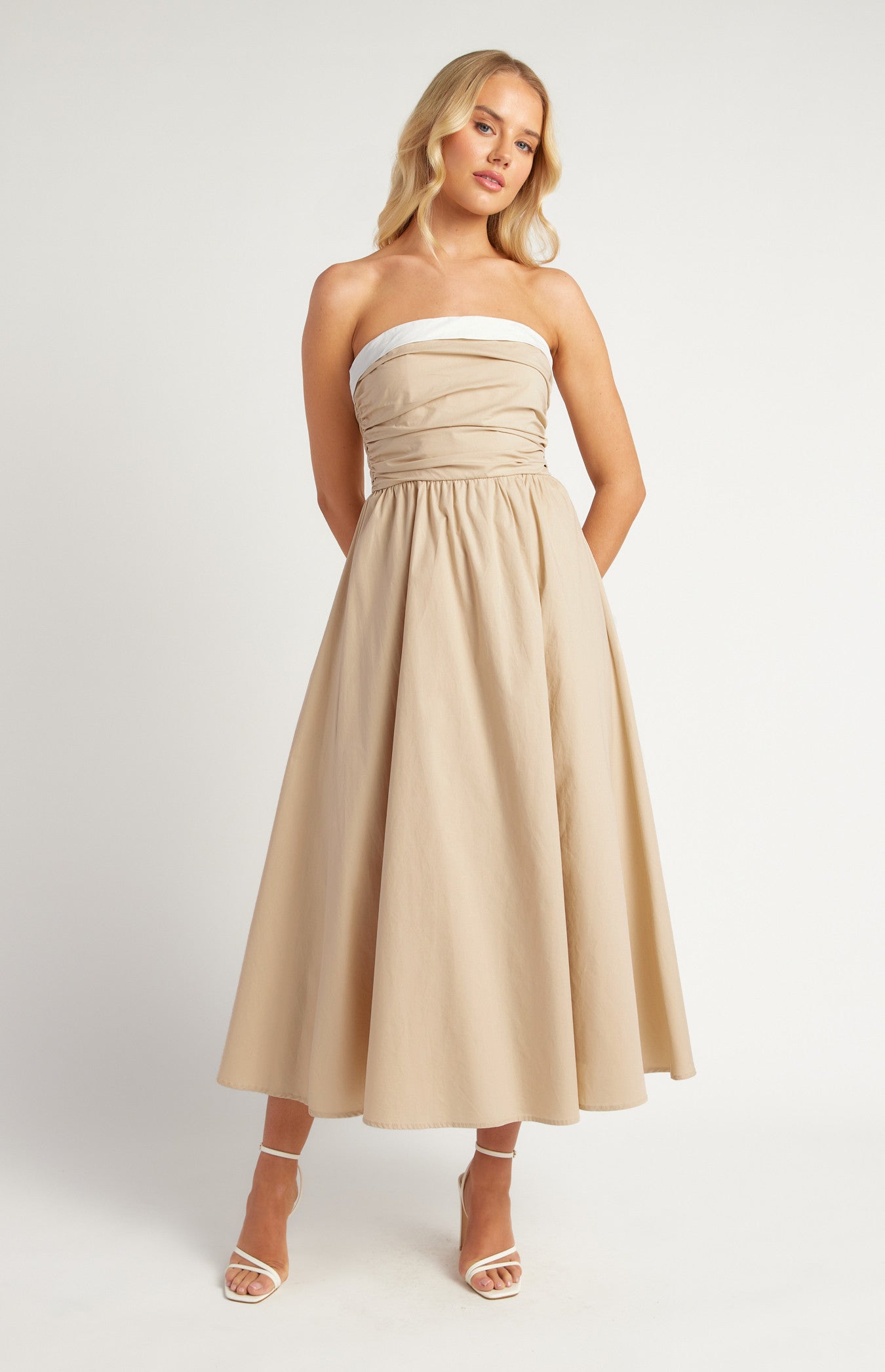 Cotton Contrast Neckline Ruched Bodice Midi Dress