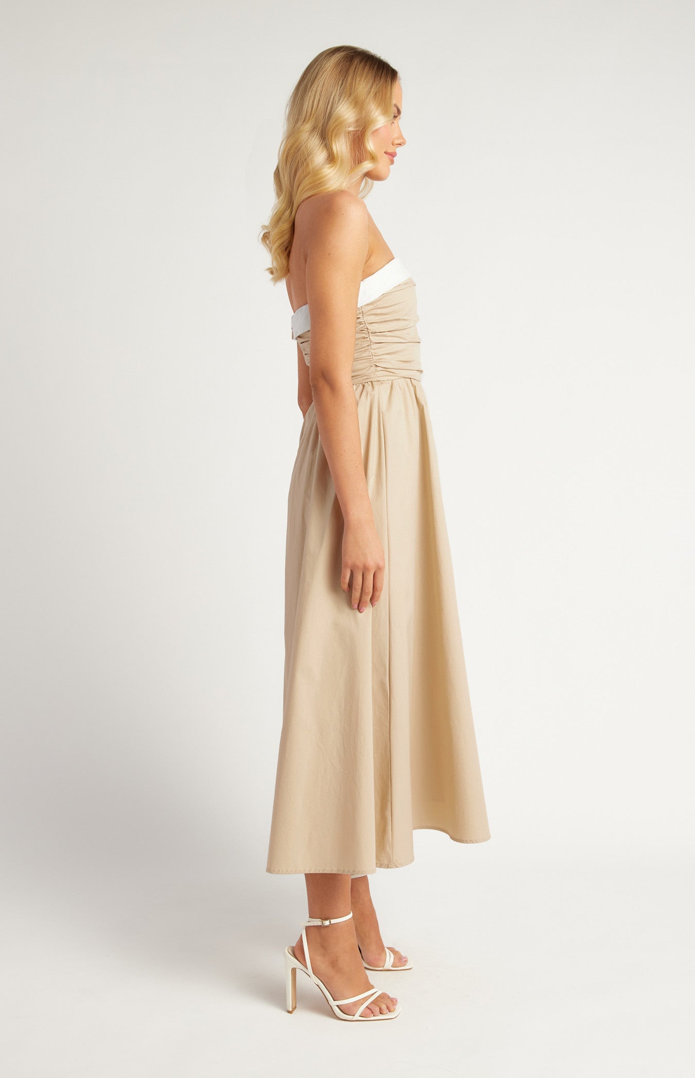 Cotton Contrast Neckline Ruched Bodice Midi Dress