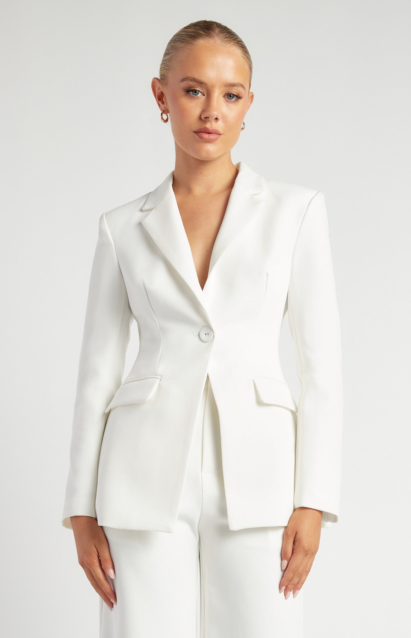 Shoulder Pad Detail Cinched Waist Tailored Look Blazer