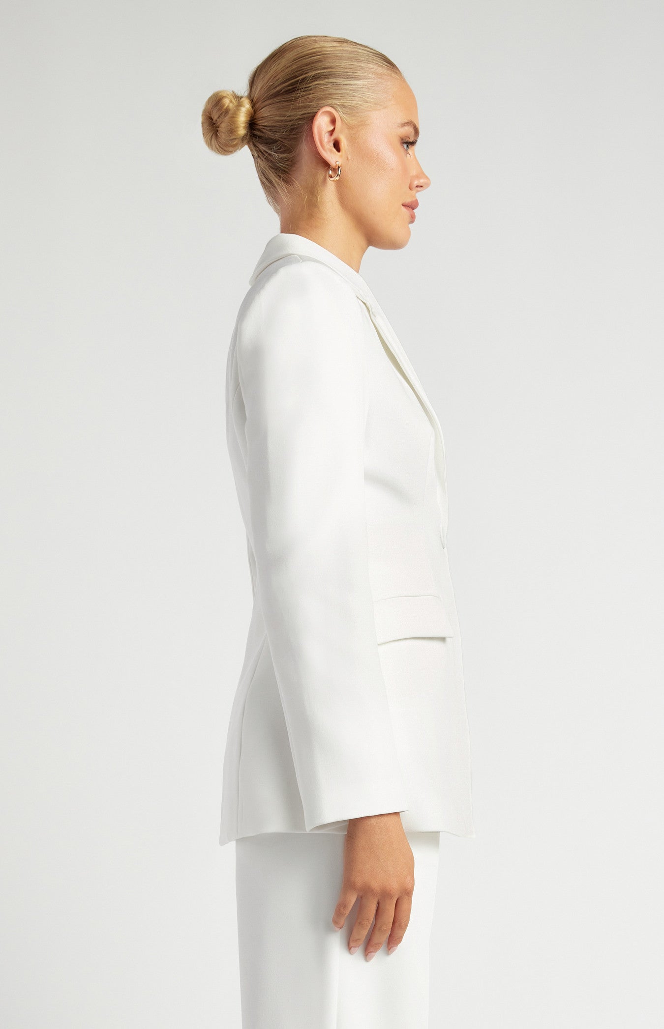 Shoulder Pad Detail Cinched Waist Tailored Look Blazer