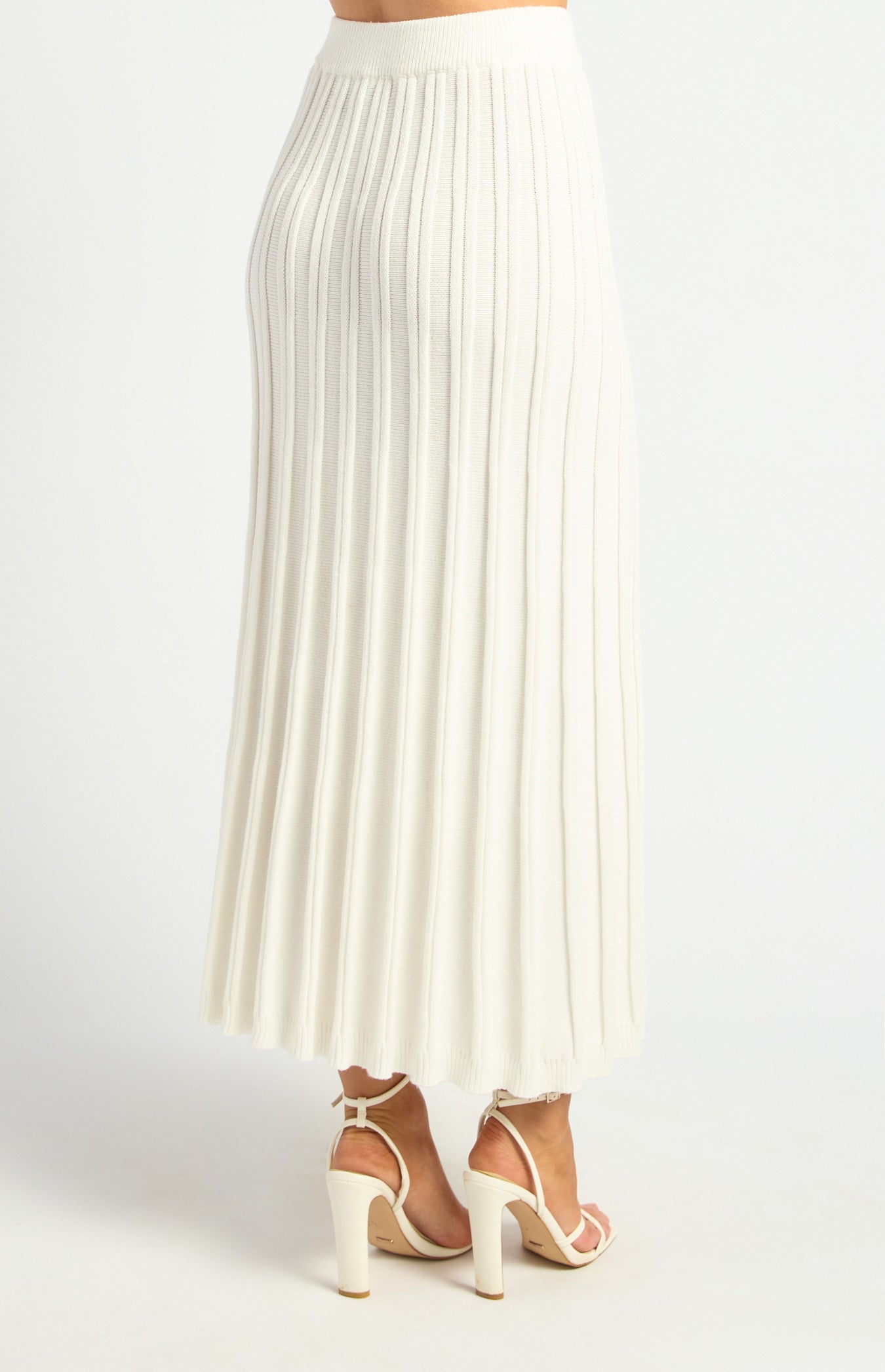 Raised Rib Textured Knit Midi Skirt