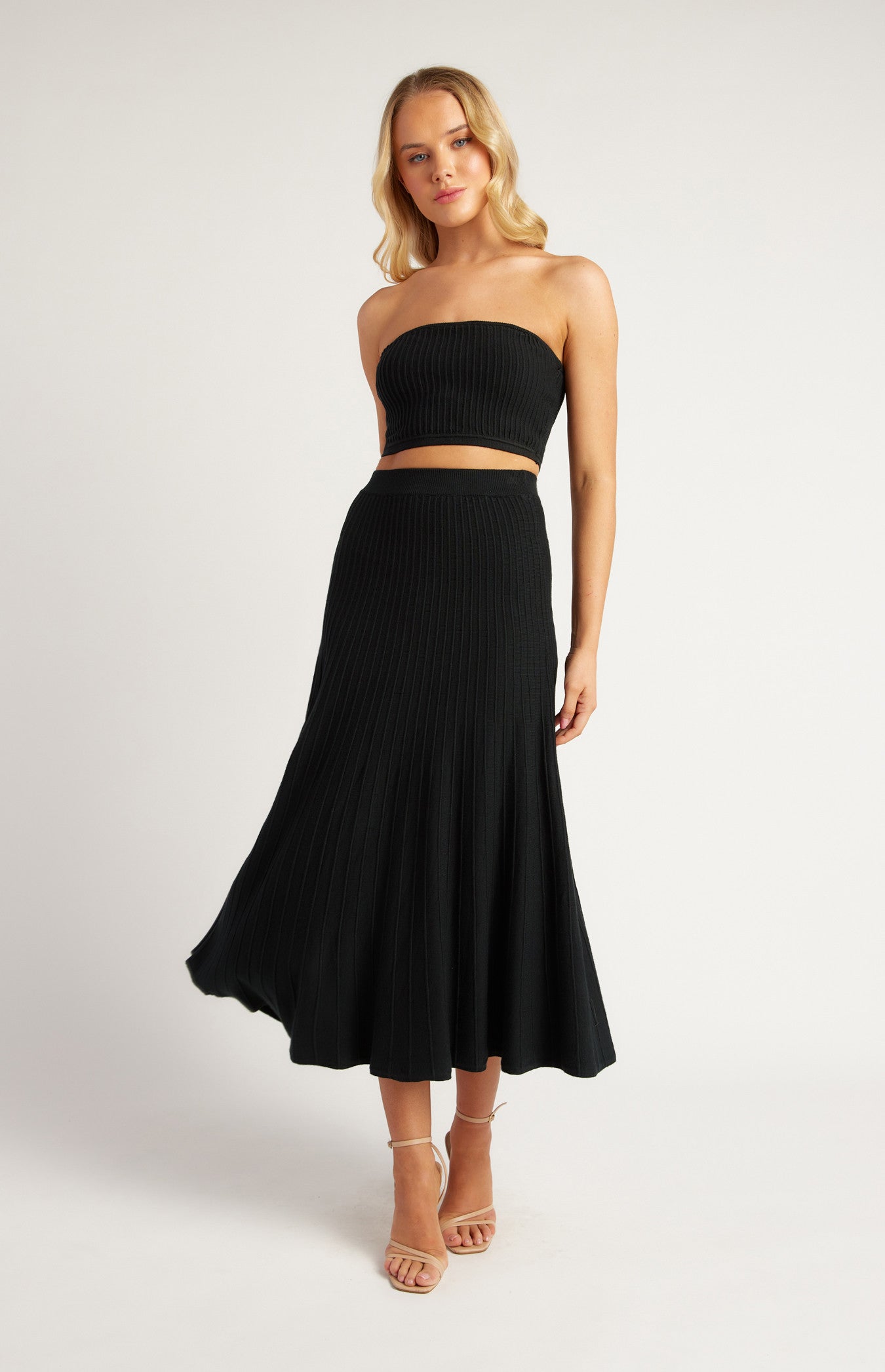 Wide Rib Knit Set with Strapless Top and Skirt