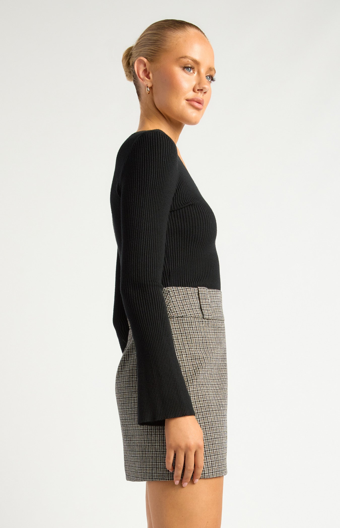 V Neckline Flare Sleeves Knit Top