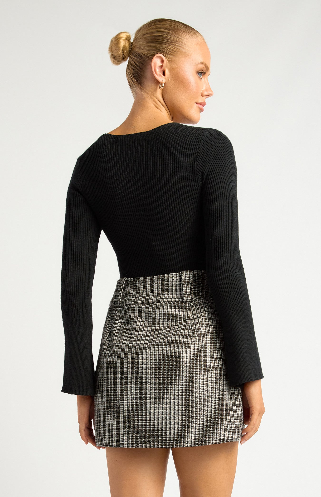 V Neckline Flare Sleeves Knit Top