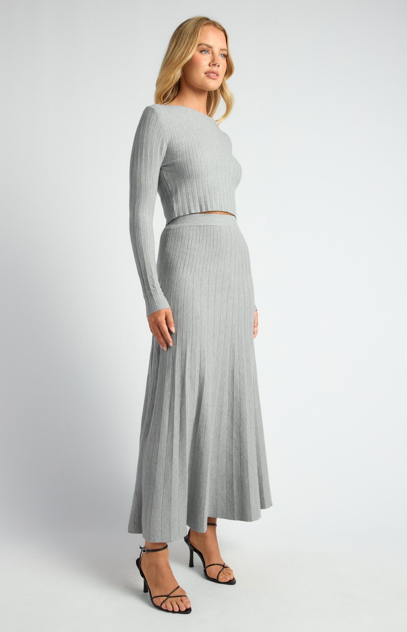 Boat Neckline Top & Pleated A-Line Maxi Skirt Knit Set