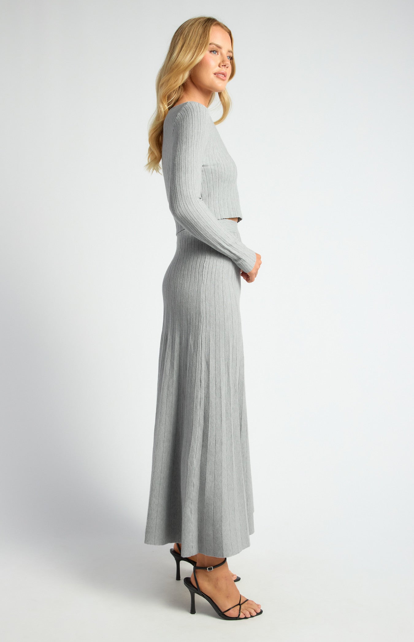 Boat Neckline Top & Pleated A-Line Maxi Skirt Knit Set