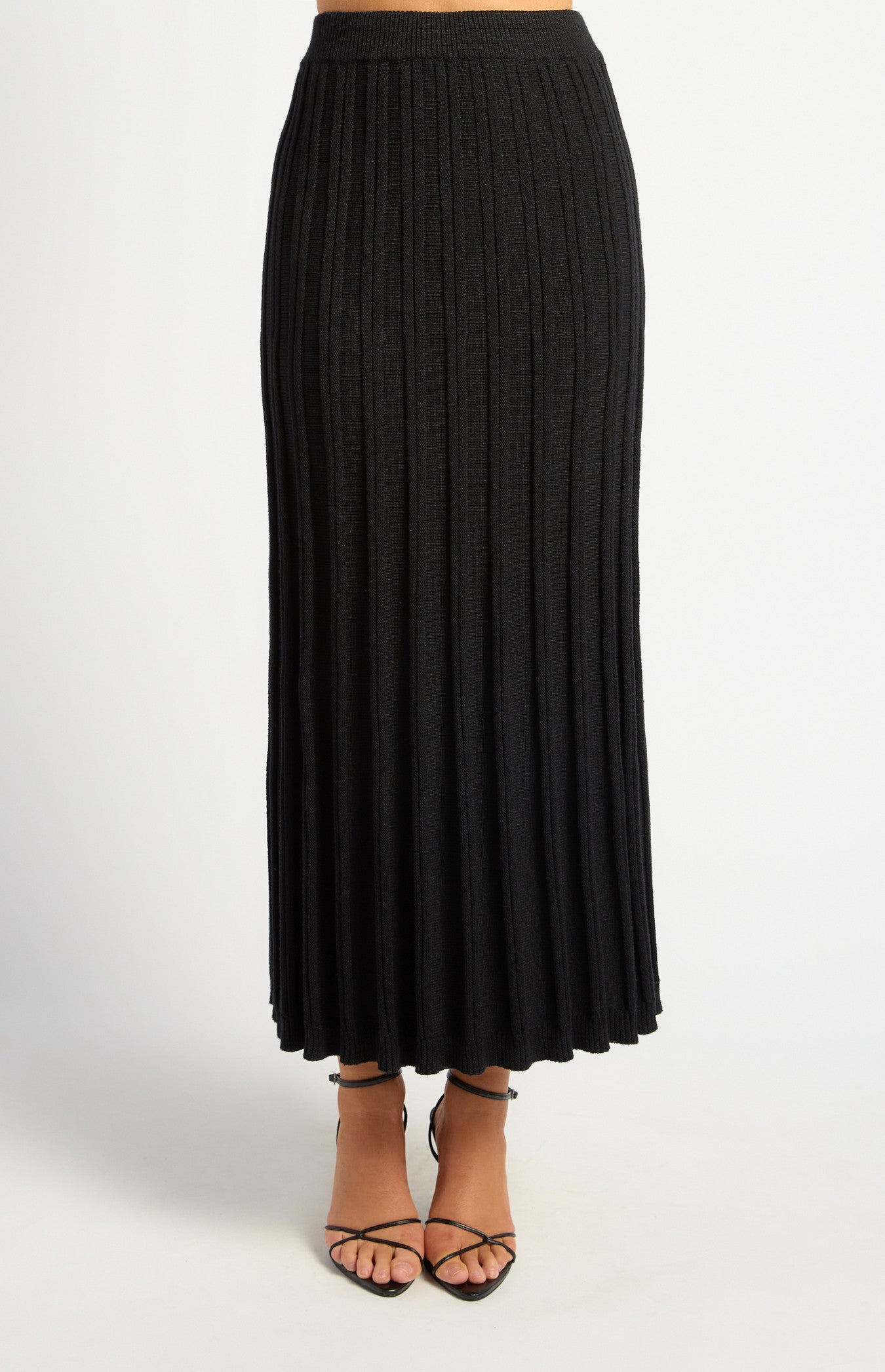 Raised Rib Textured Knit Midi Skirt