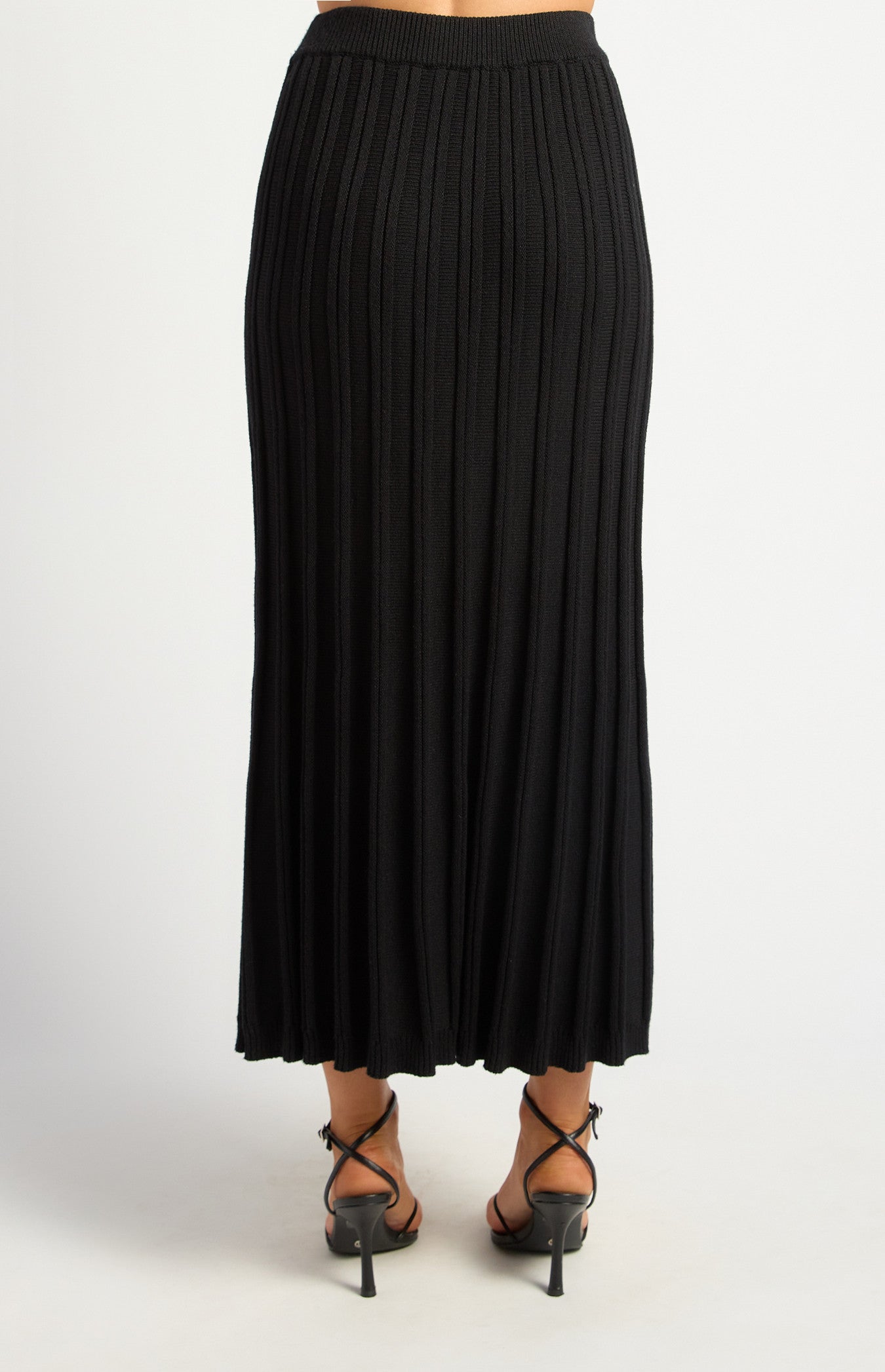 Raised Rib Textured Knit Midi Skirt