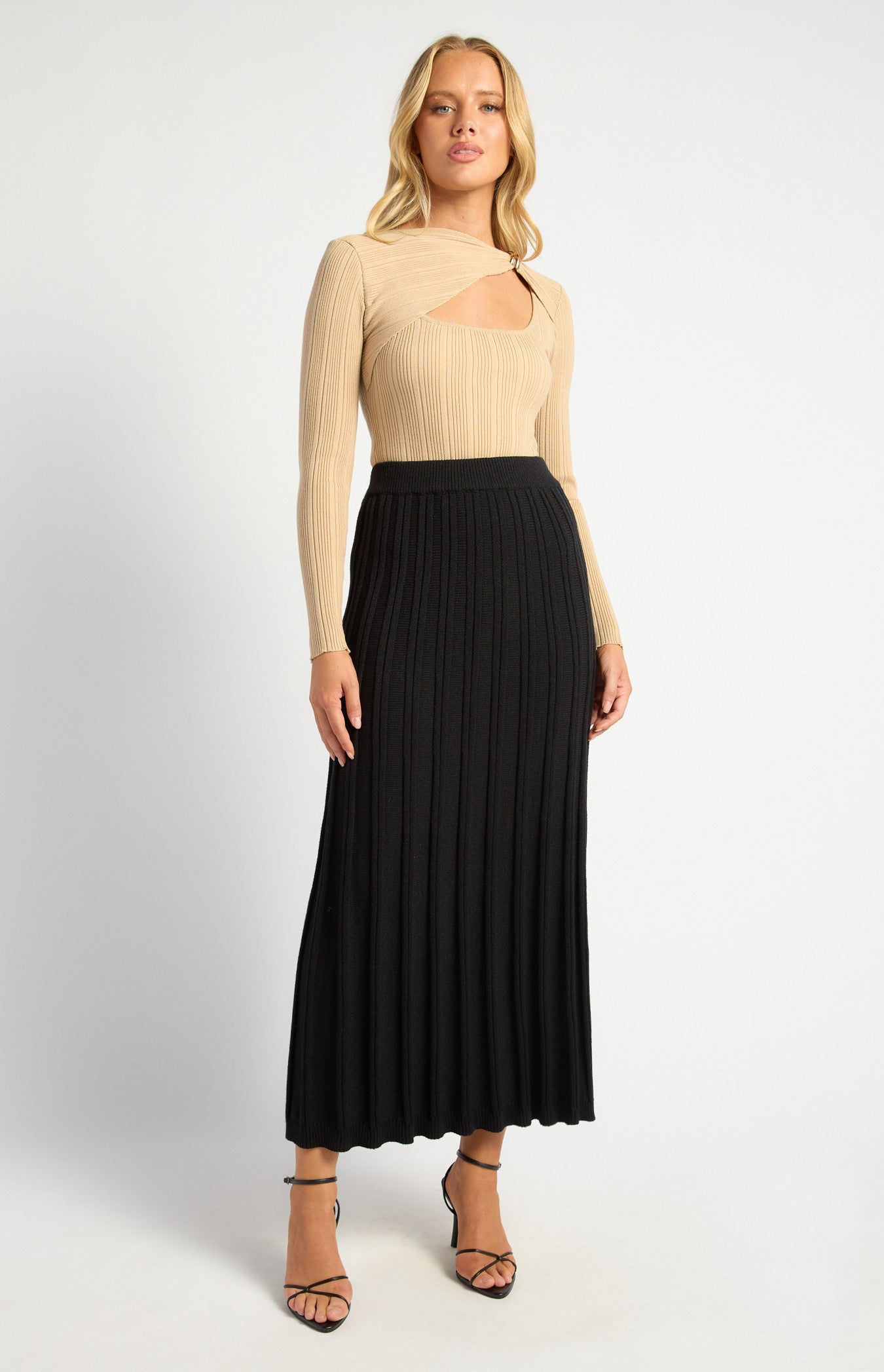 Raised Rib Textured Knit Midi Skirt