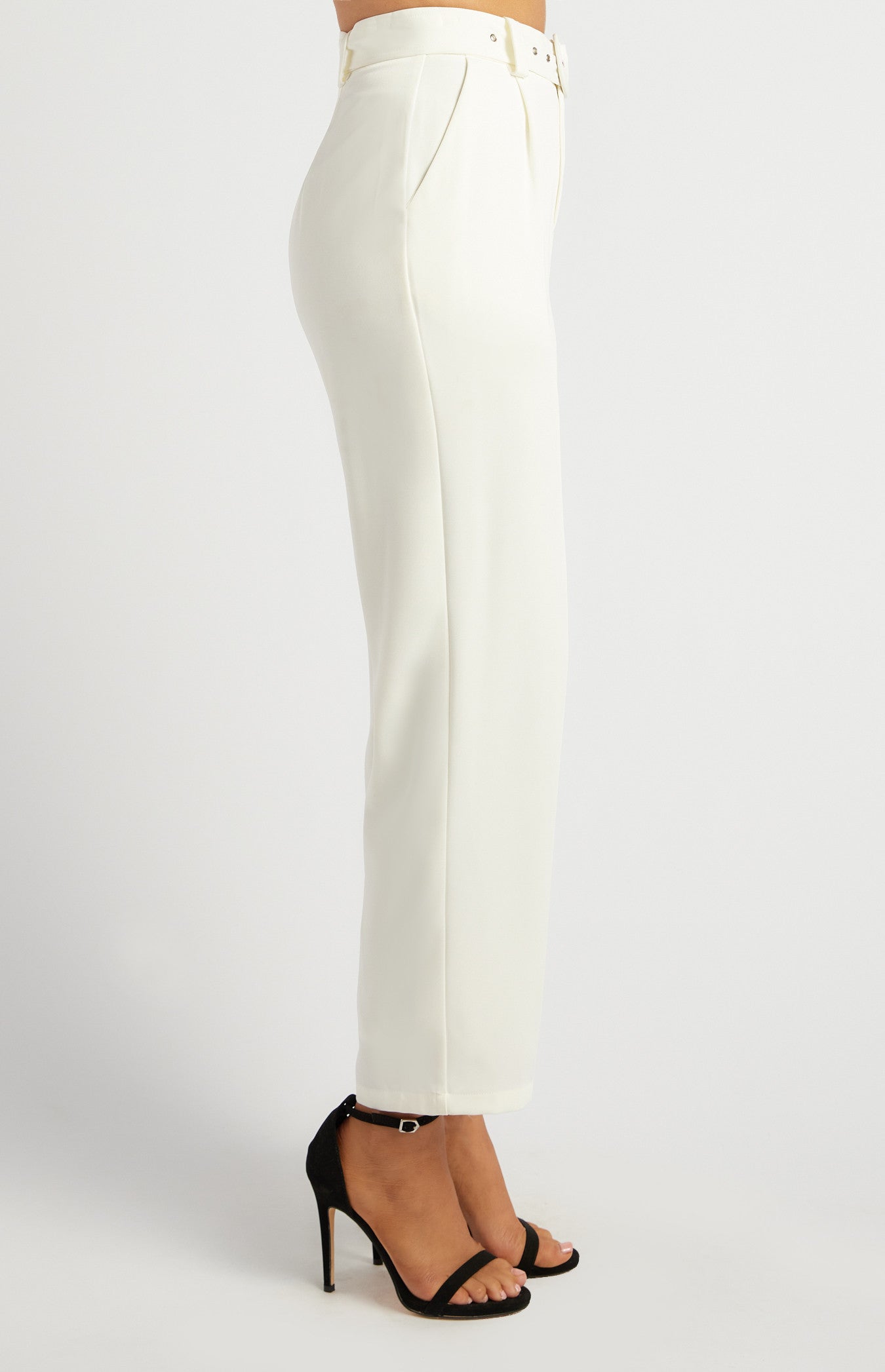High-Waisted Tapered Pants with Round Self-Fabric Buckle