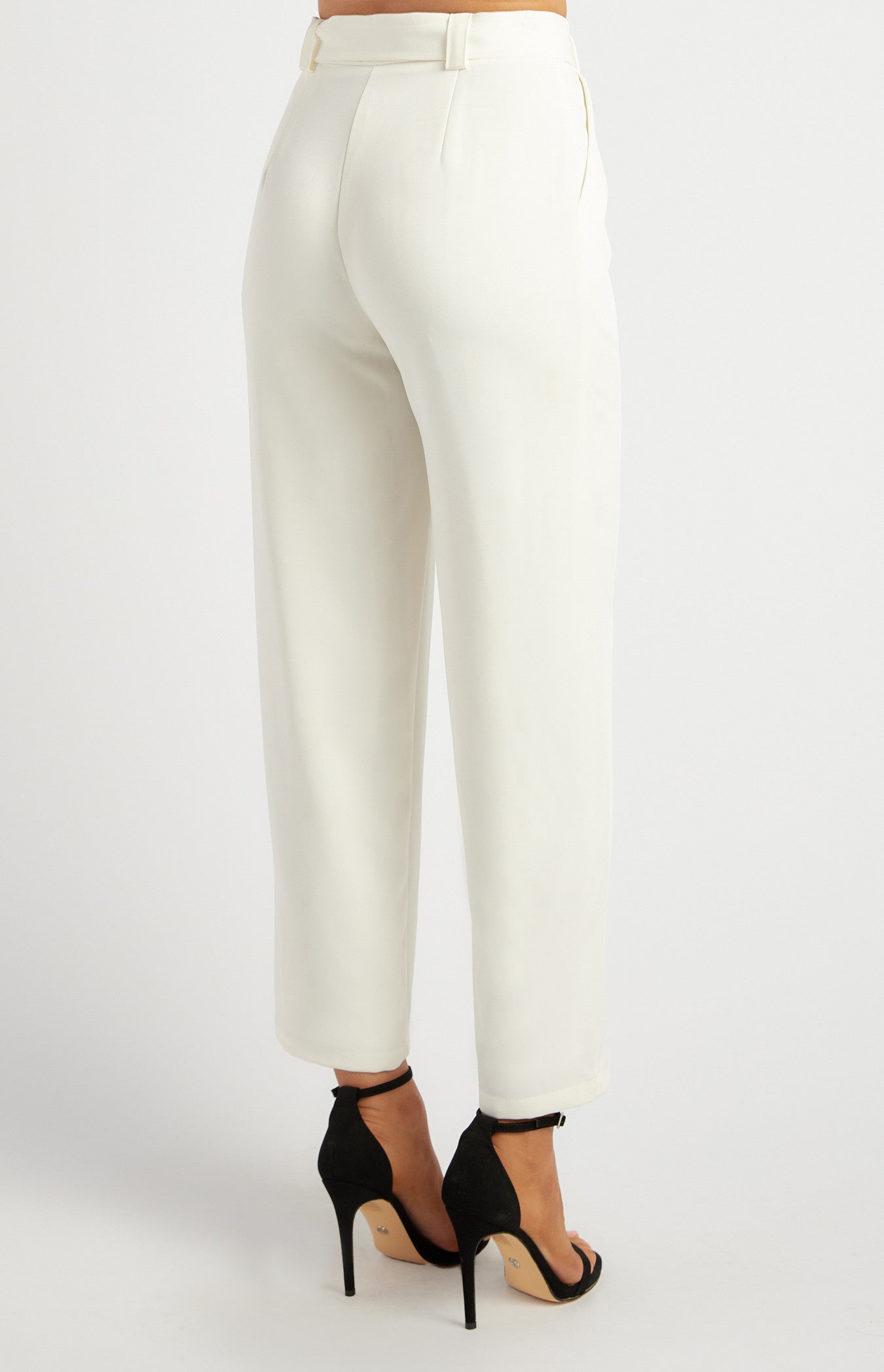 High-Waisted Tapered Pants with Round Self-Fabric Buckle