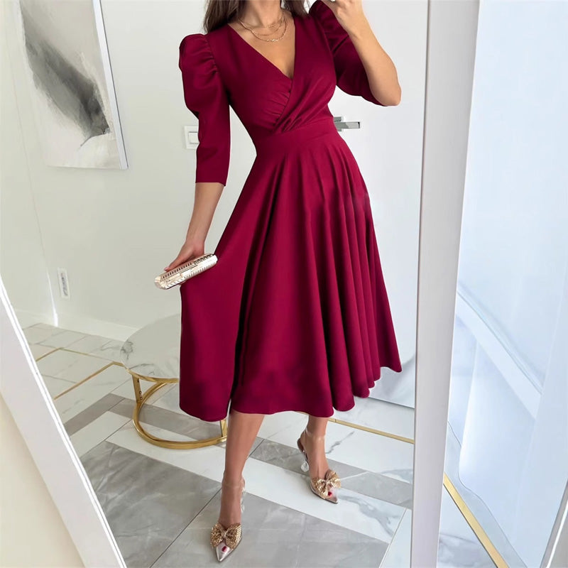 Women's pleated waist-cinching V-neck midi dress