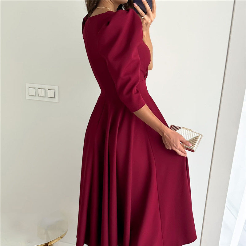 Women's pleated waist-cinching V-neck midi dress