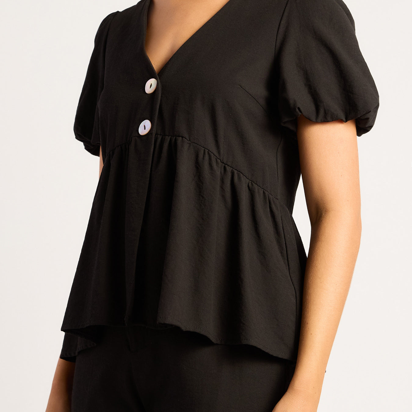 Bubble Sleeve Top And Pants Set With Oversized Button