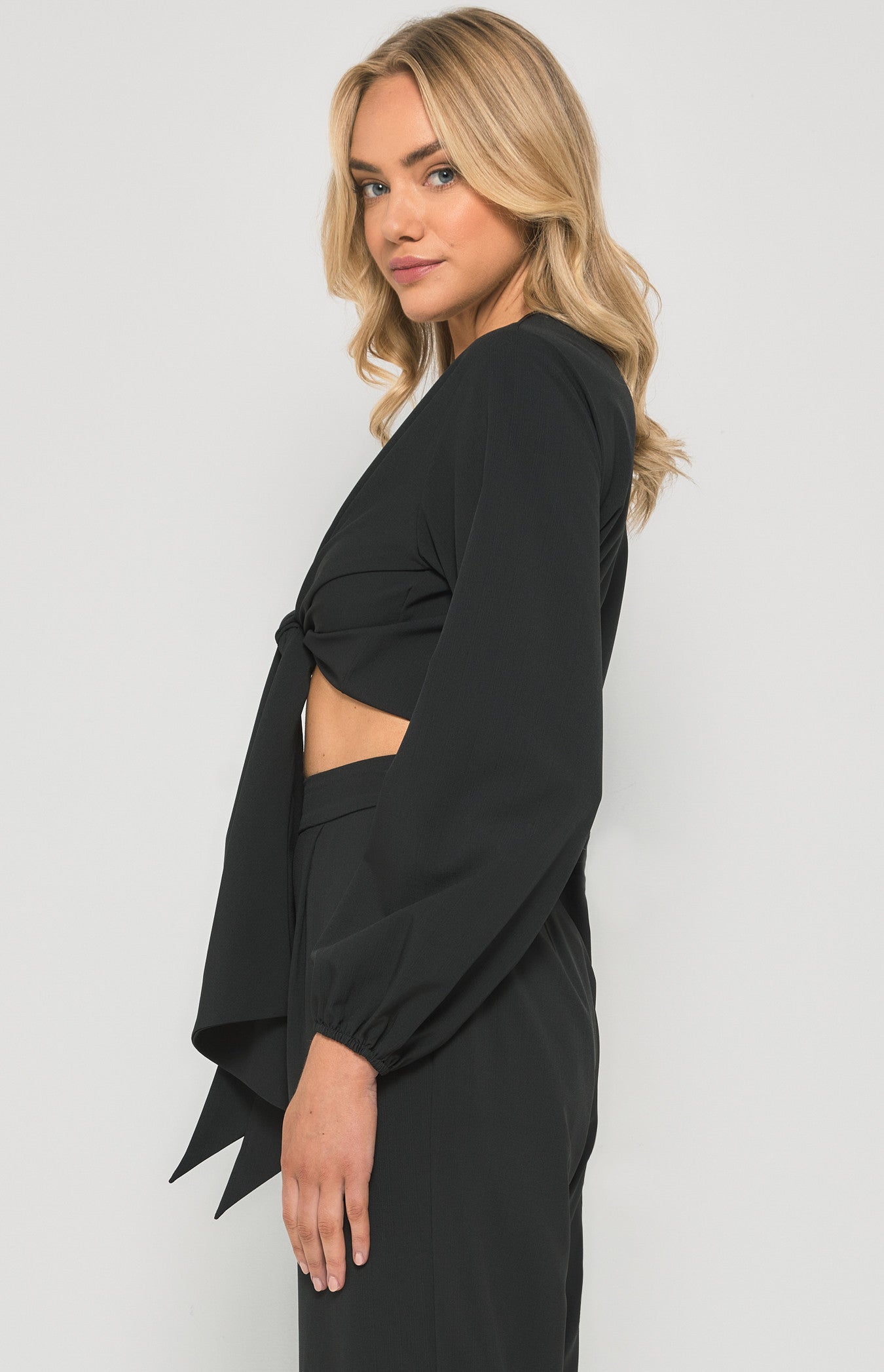 Textured Front Tie Bubble Sleeve Top