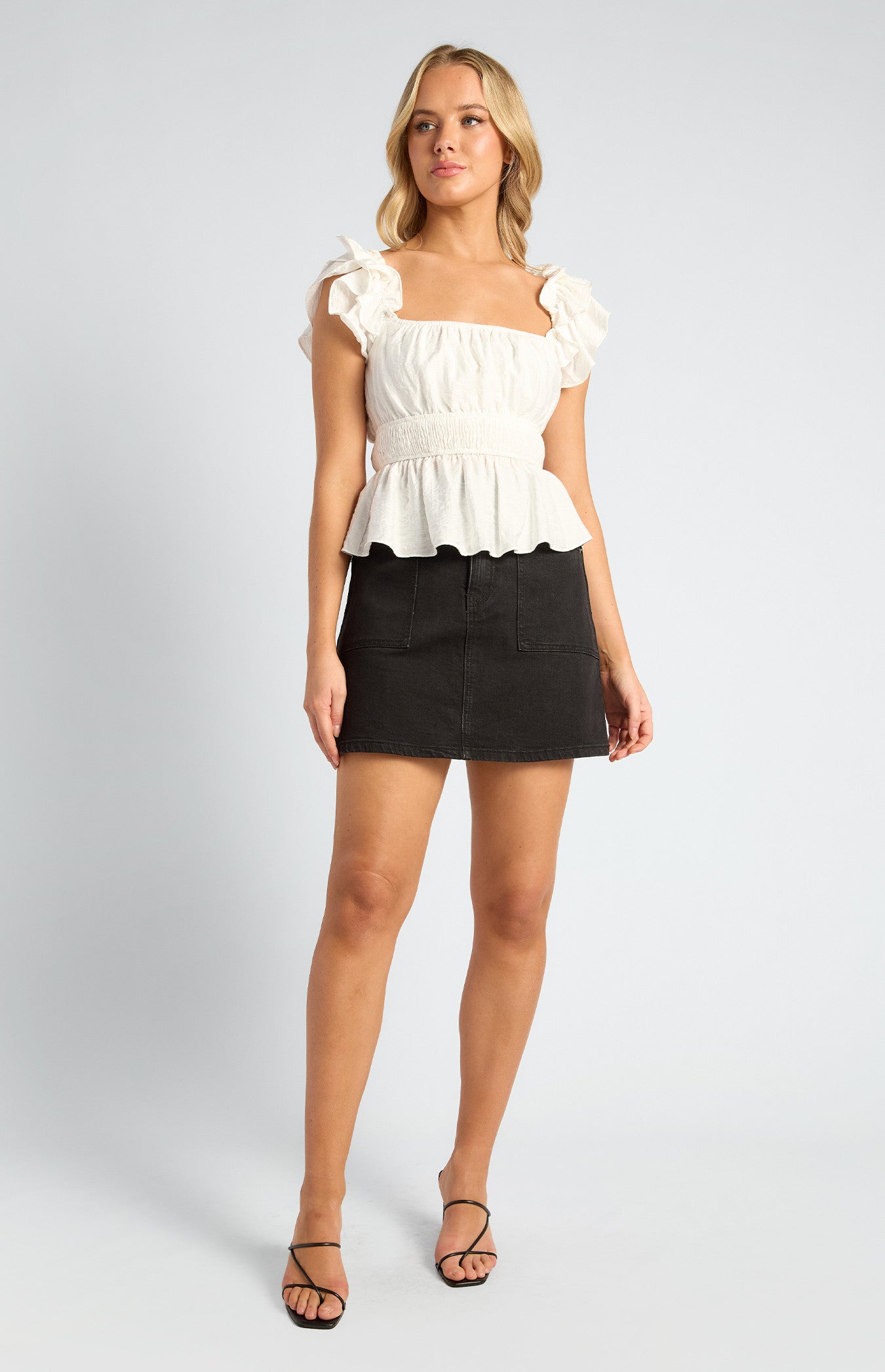 Patch Pocket Detail Denim Mini Skirt