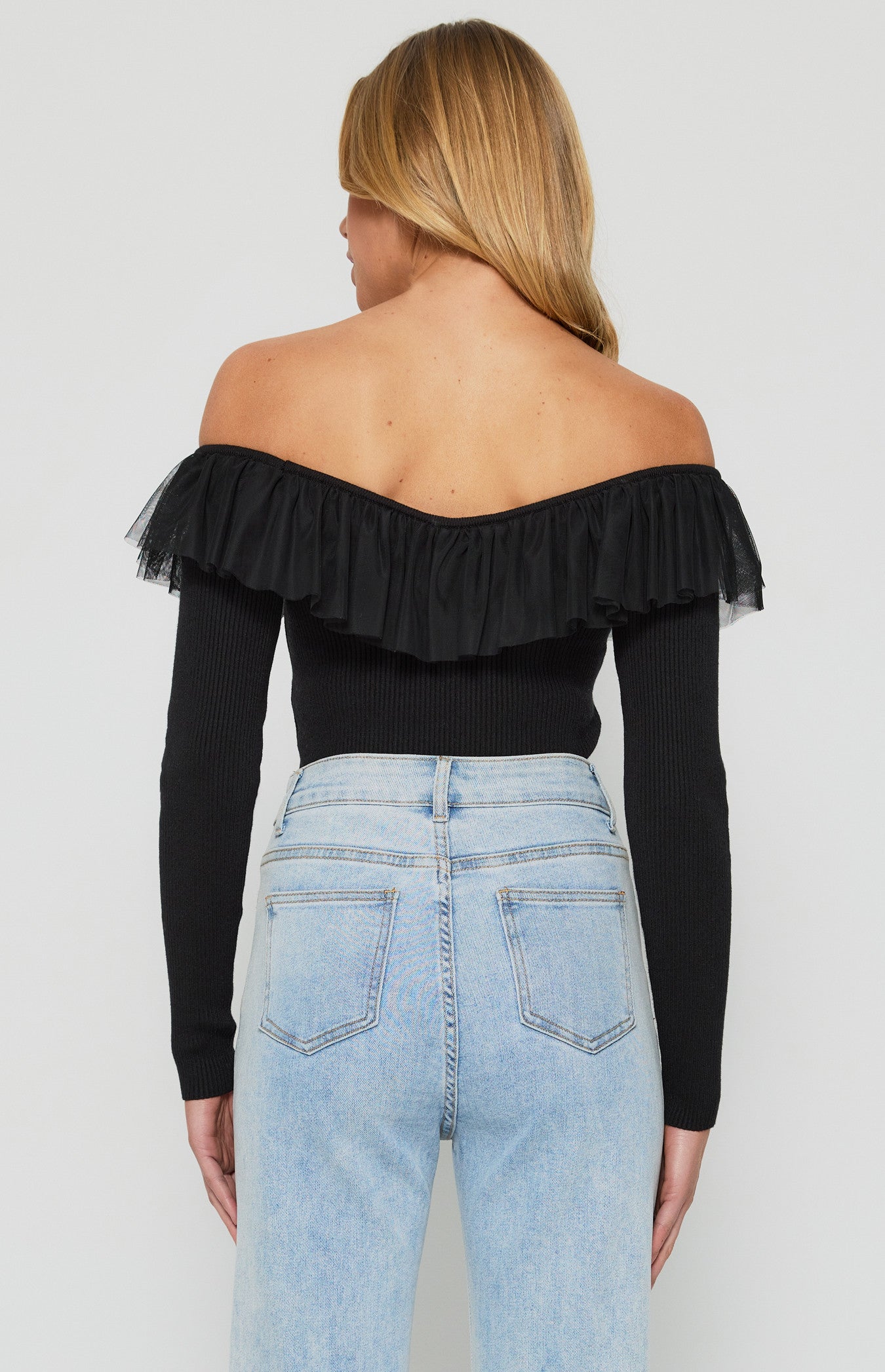 Contrast Mesh Frill Neckline Knit Top