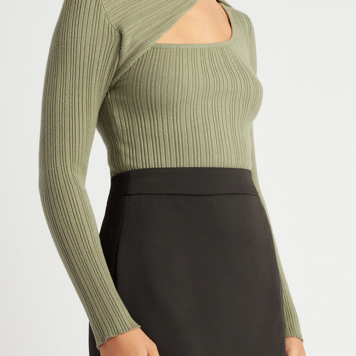 Twist Neckline Cut-Out Detail Knit Top