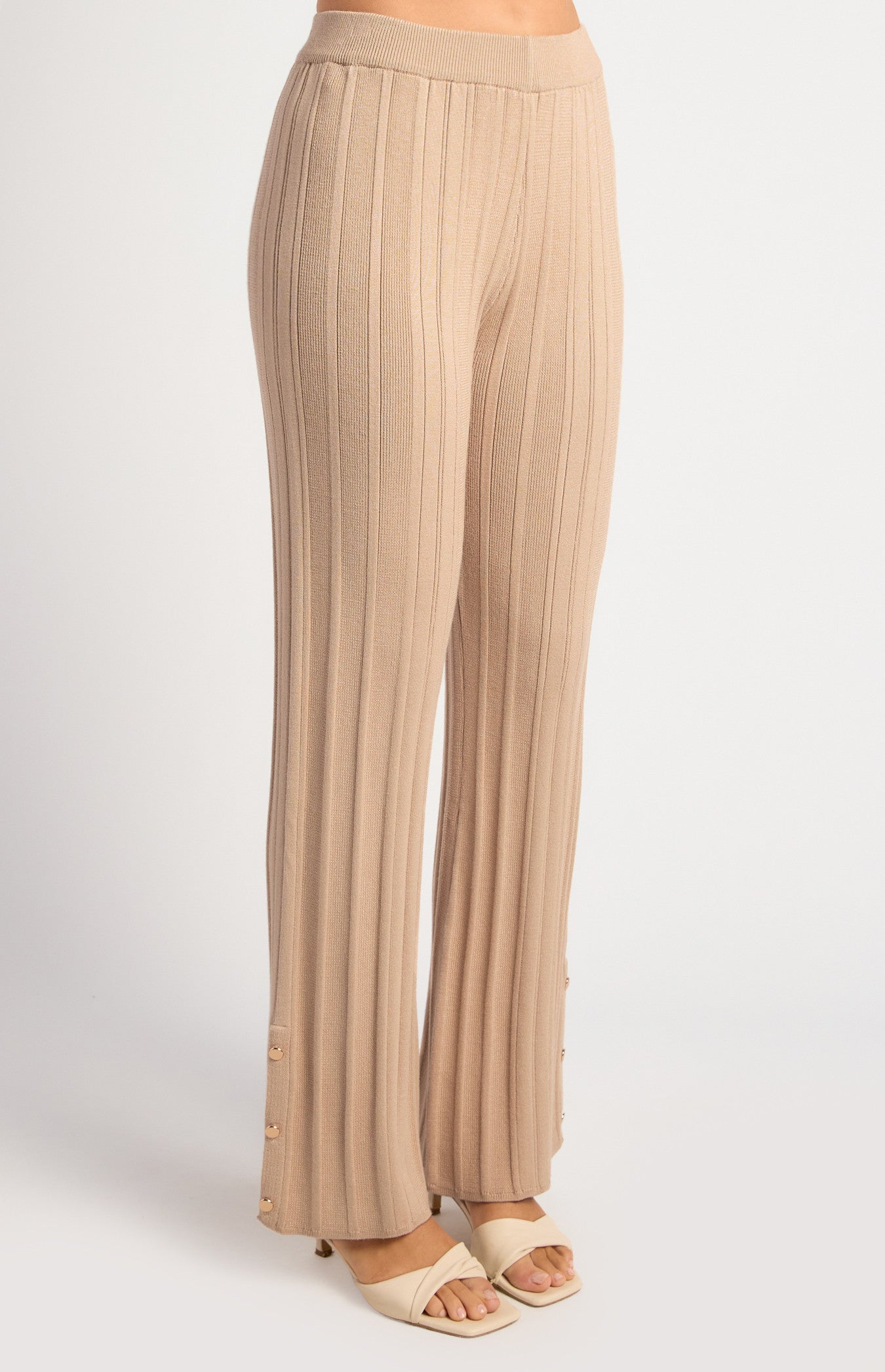 Wide Rib Gold Button Detail Knit Pants