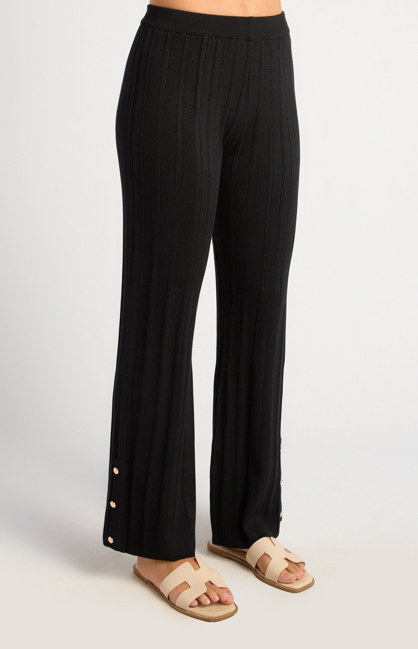 Wide Rib Gold Button Detail Knit Pants