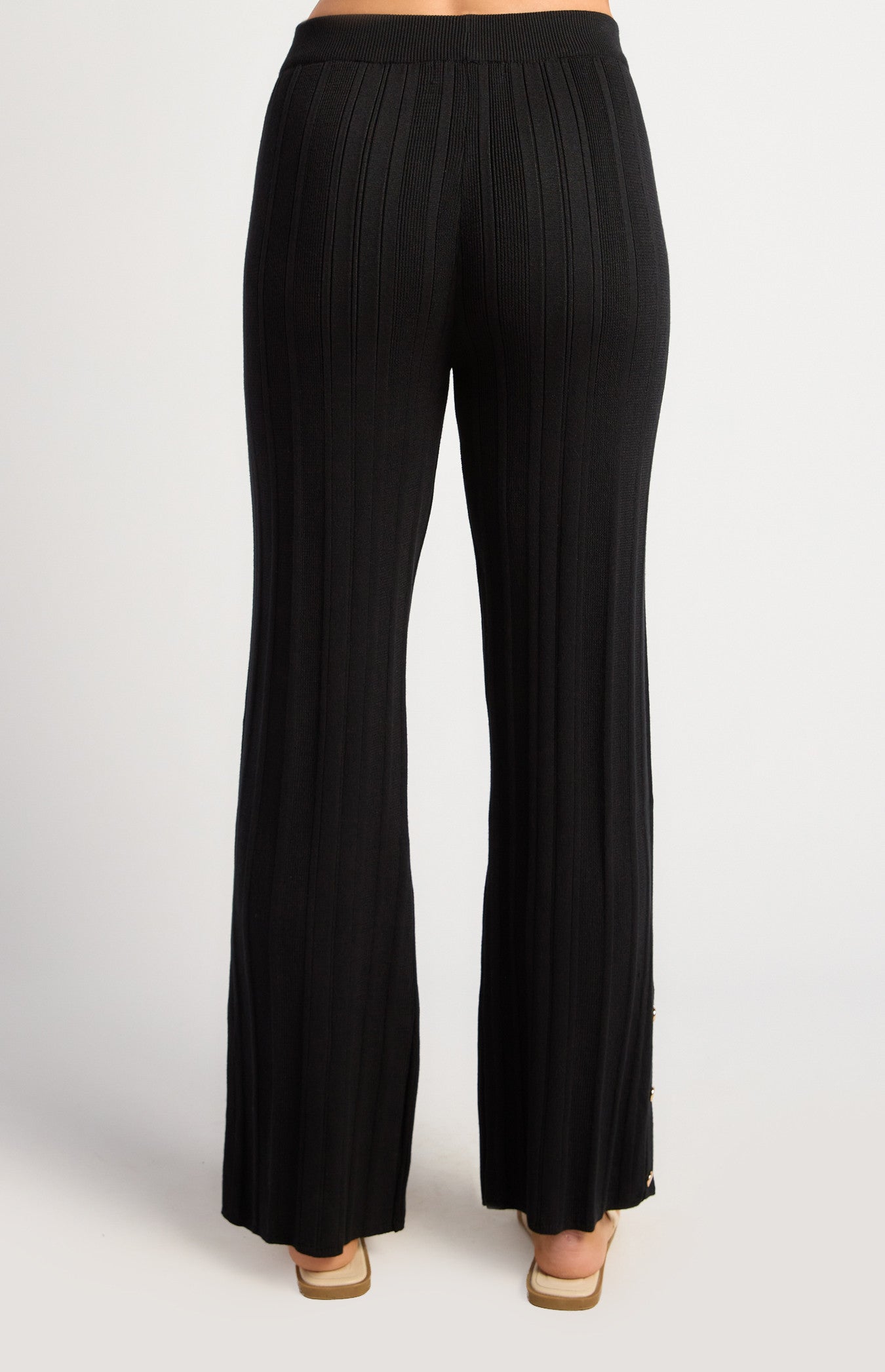 Wide Rib Gold Button Detail Knit Pants