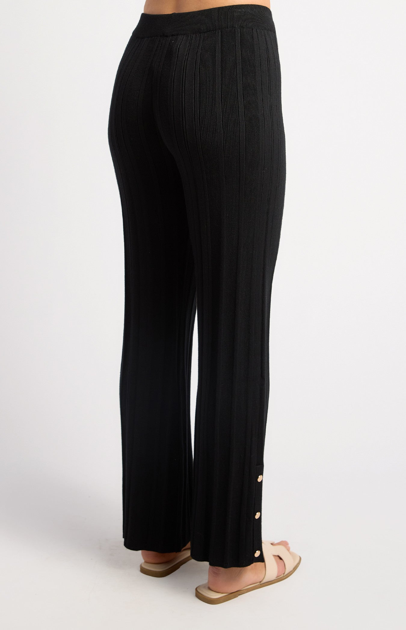 Wide Rib Gold Button Detail Knit Pants