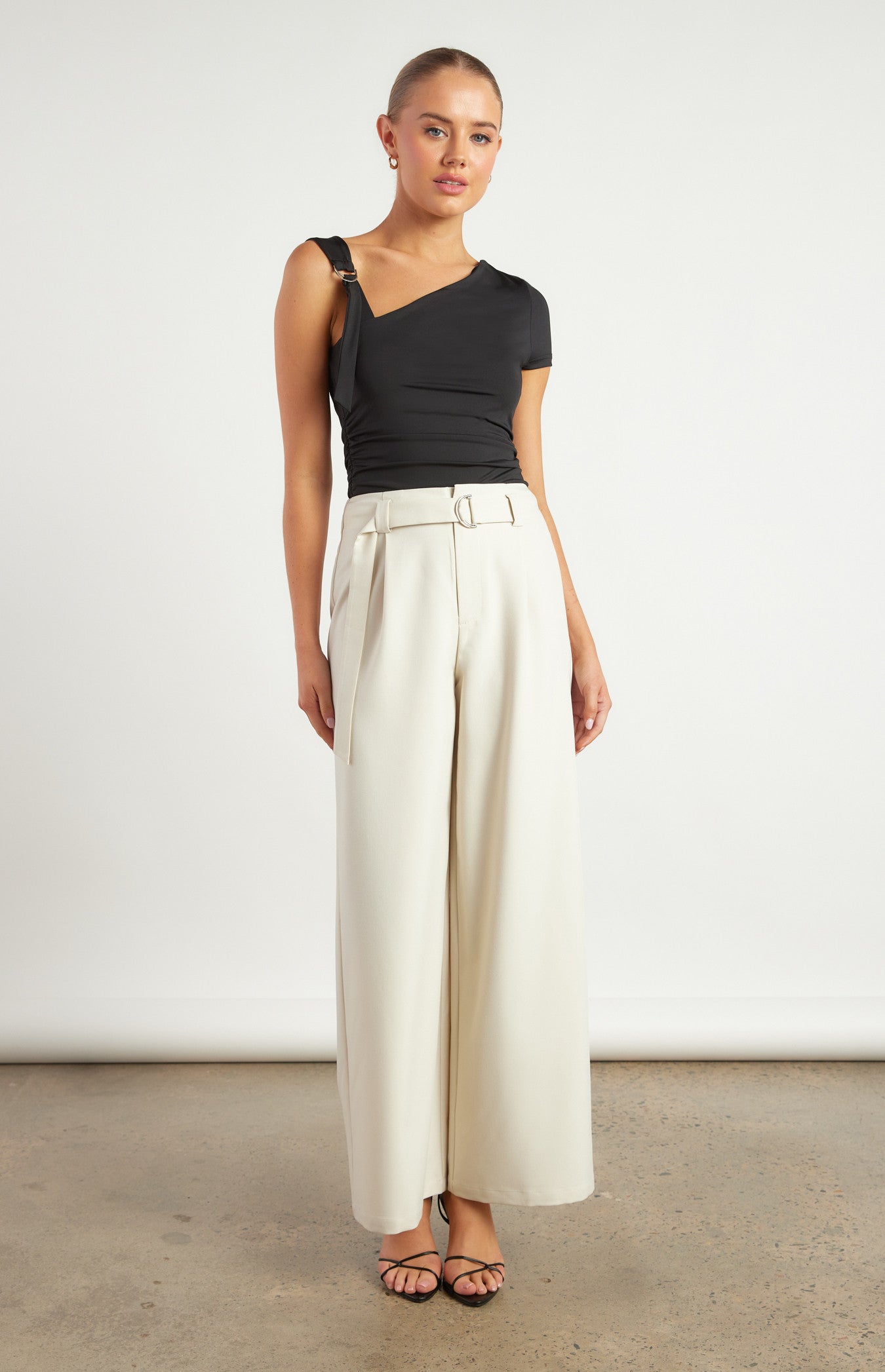 D-Ring Buckle Shoulder Detail Ruched Jersey Top