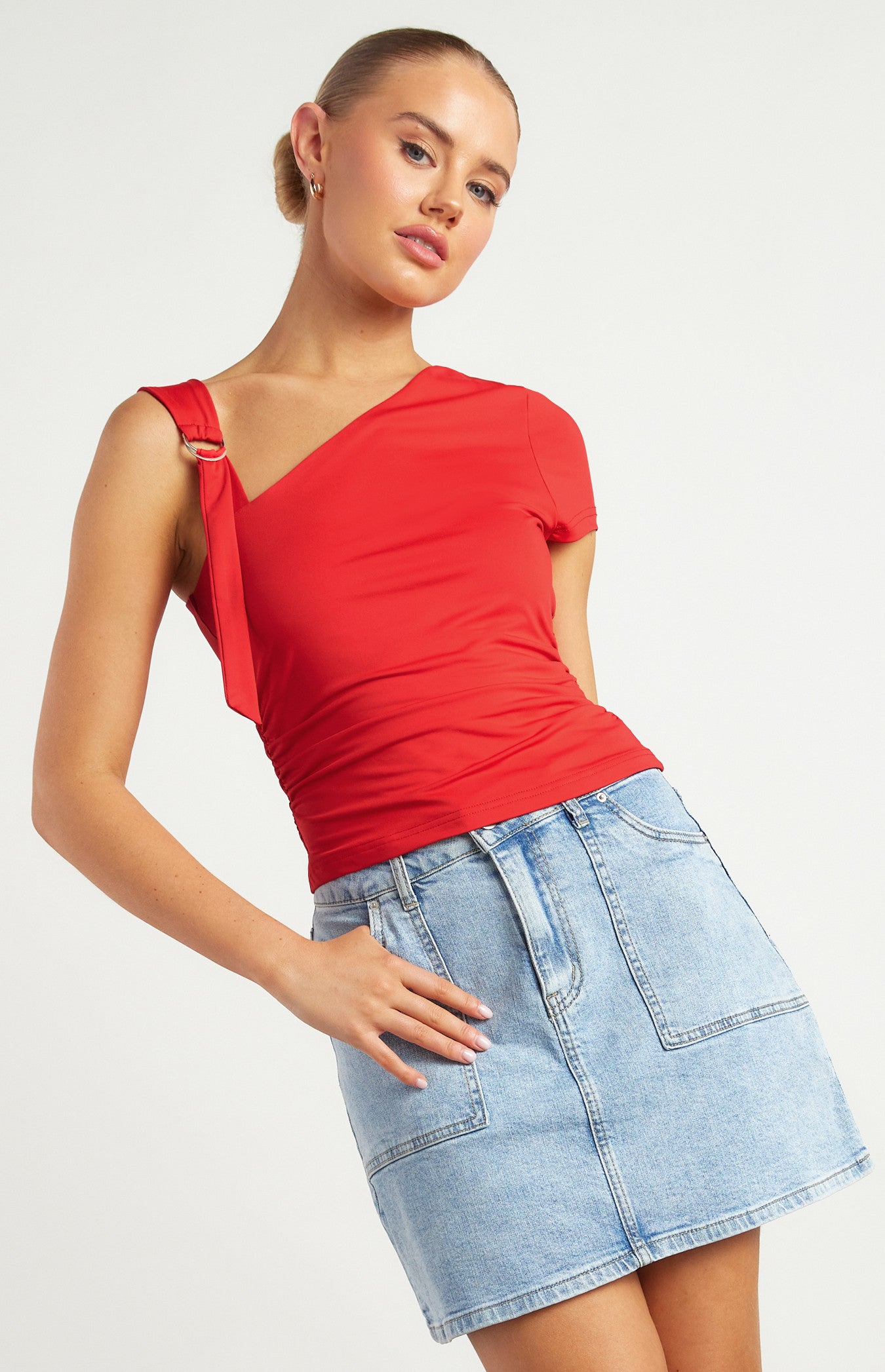 D-Ring Buckle Shoulder Detail Ruched Jersey Top