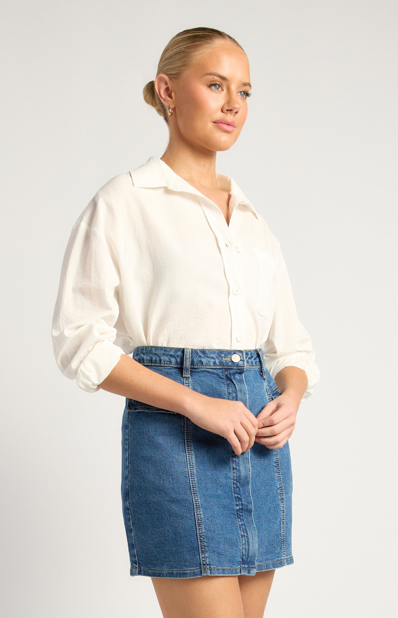 Oversized Cotton Blend Button-Up Shirt with Front Pocket Detail